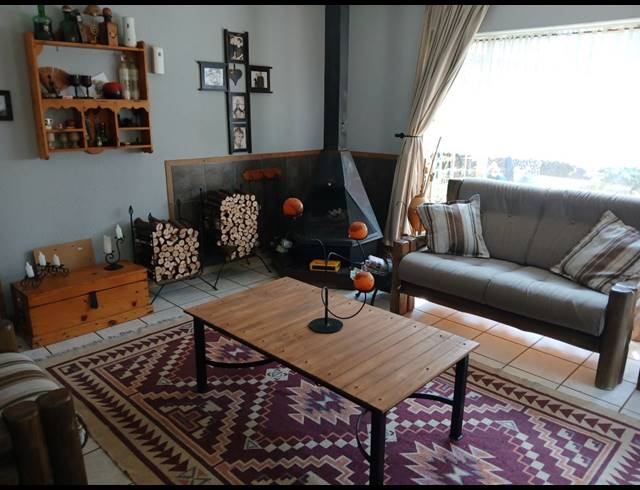 3 BEDROOM HOUSE FOR SALE IN HELIKON PARK